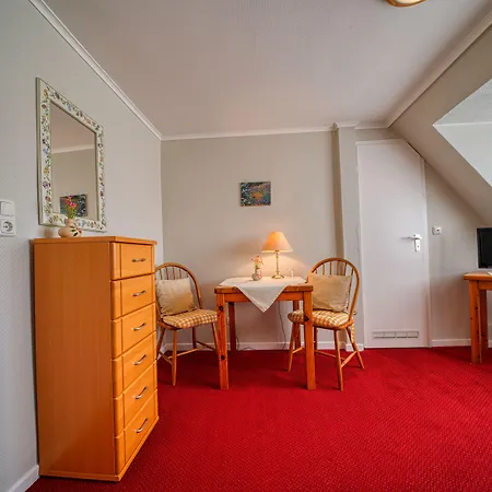 Zur Eule * Oldenburg in Holstein